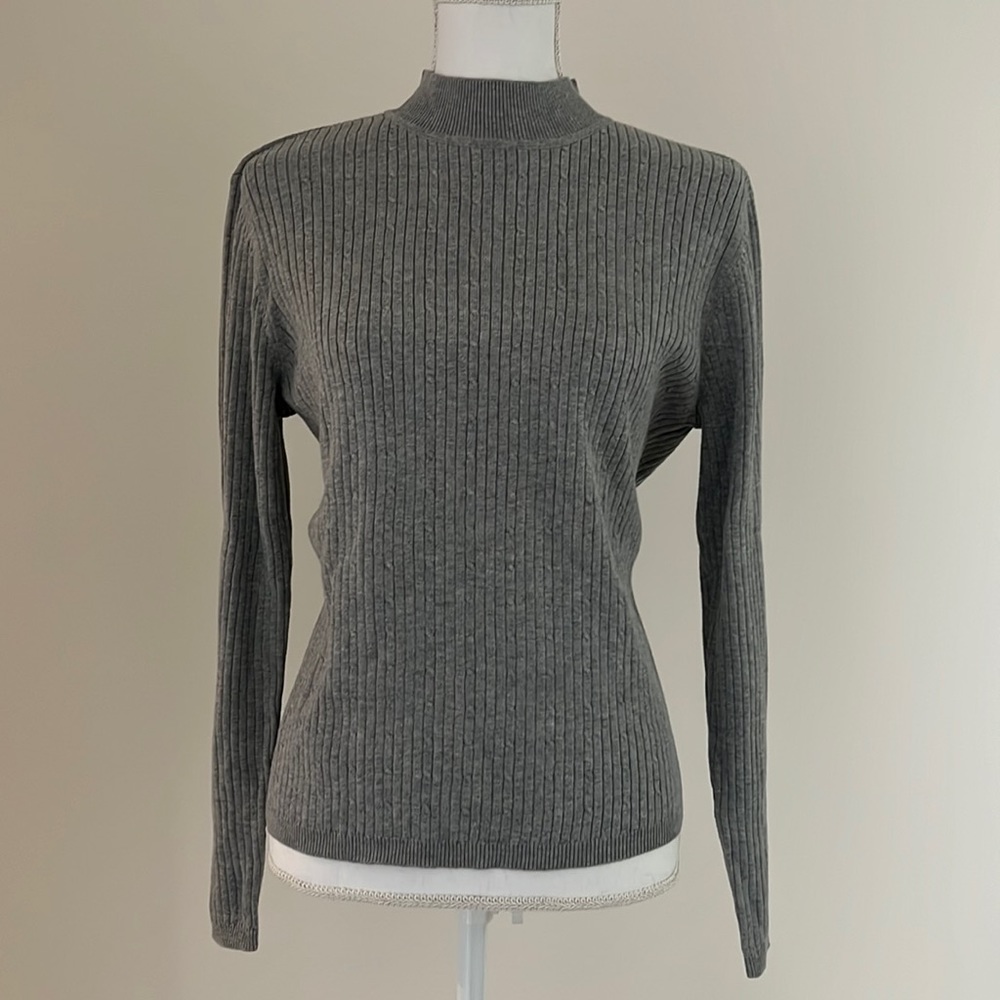 Simple Ribbed Grey Sweater